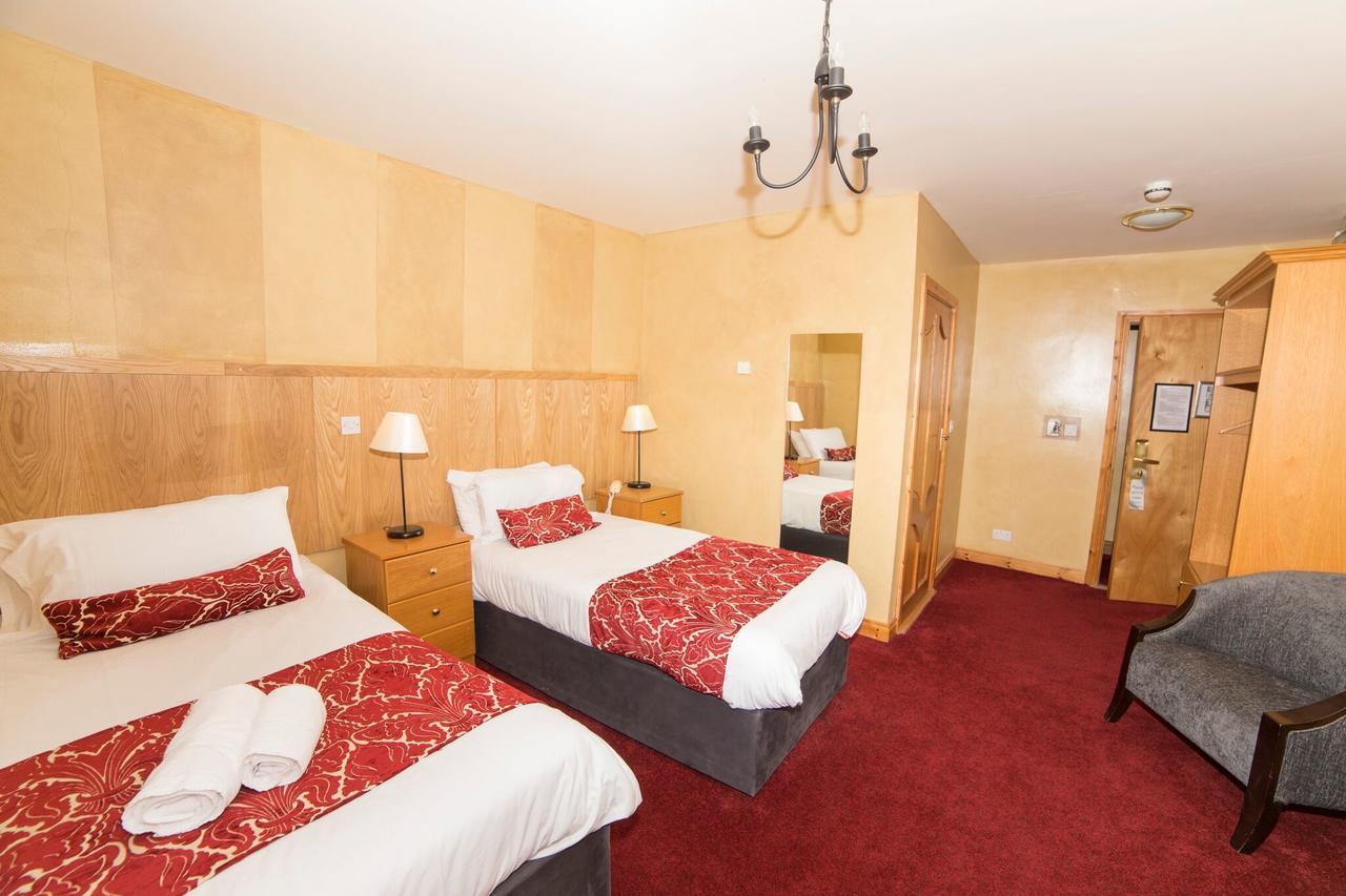 The Frontier Hotel Bridgend Eksteriør billede